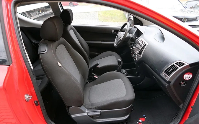 Hyundai i20 cena 15900 przebieg: 135000, rok produkcji 2014 z Kowalewo Pomorskie małe 56